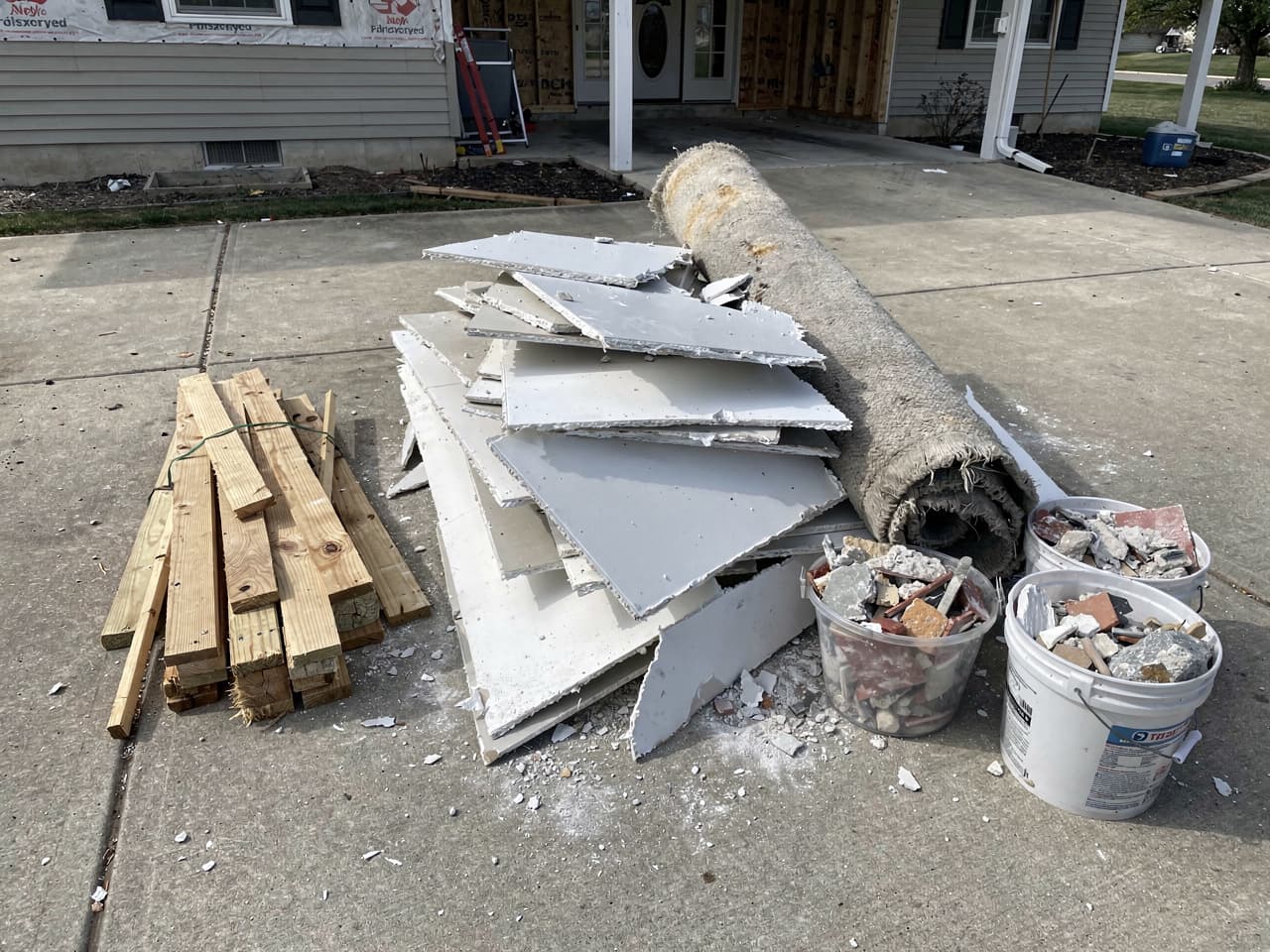 Construction Debris Removal by Brisk Junk Removal