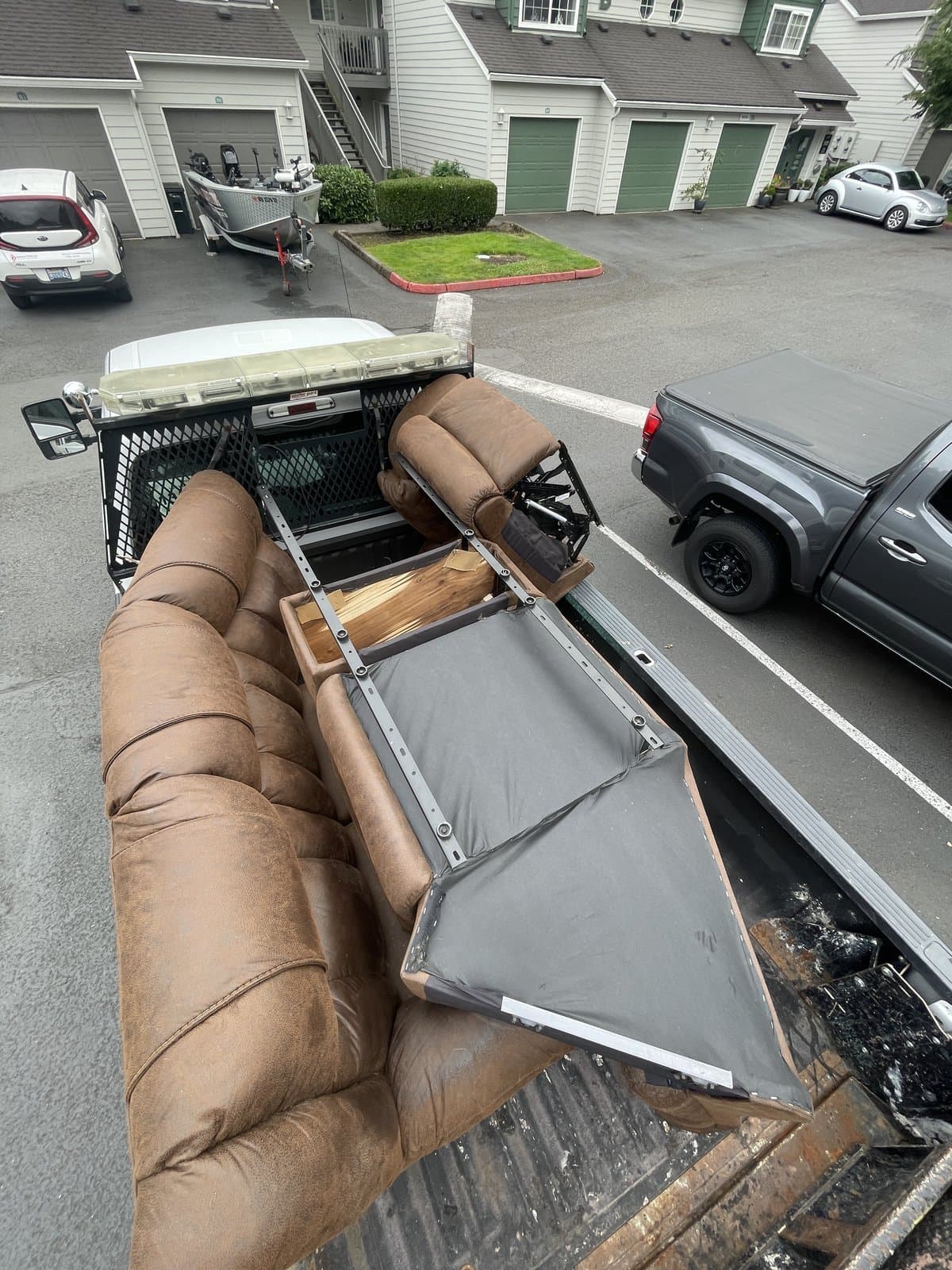 Furniture Removal by Brisk Junk Removal